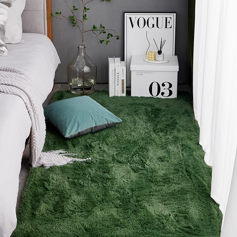 Desk Setup Girly - Luxurious green carpet bedroom full of